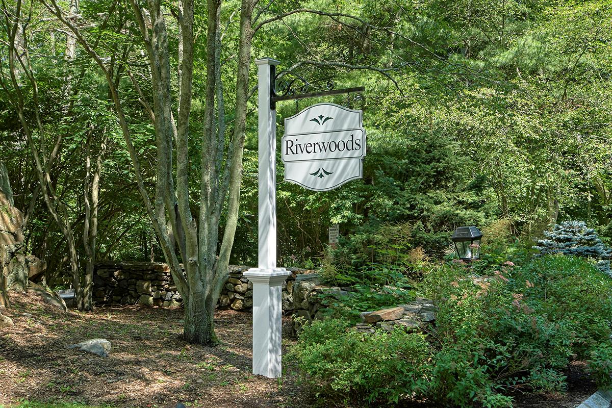 134 Ruxton Road, Mount Kisco, New York image 20