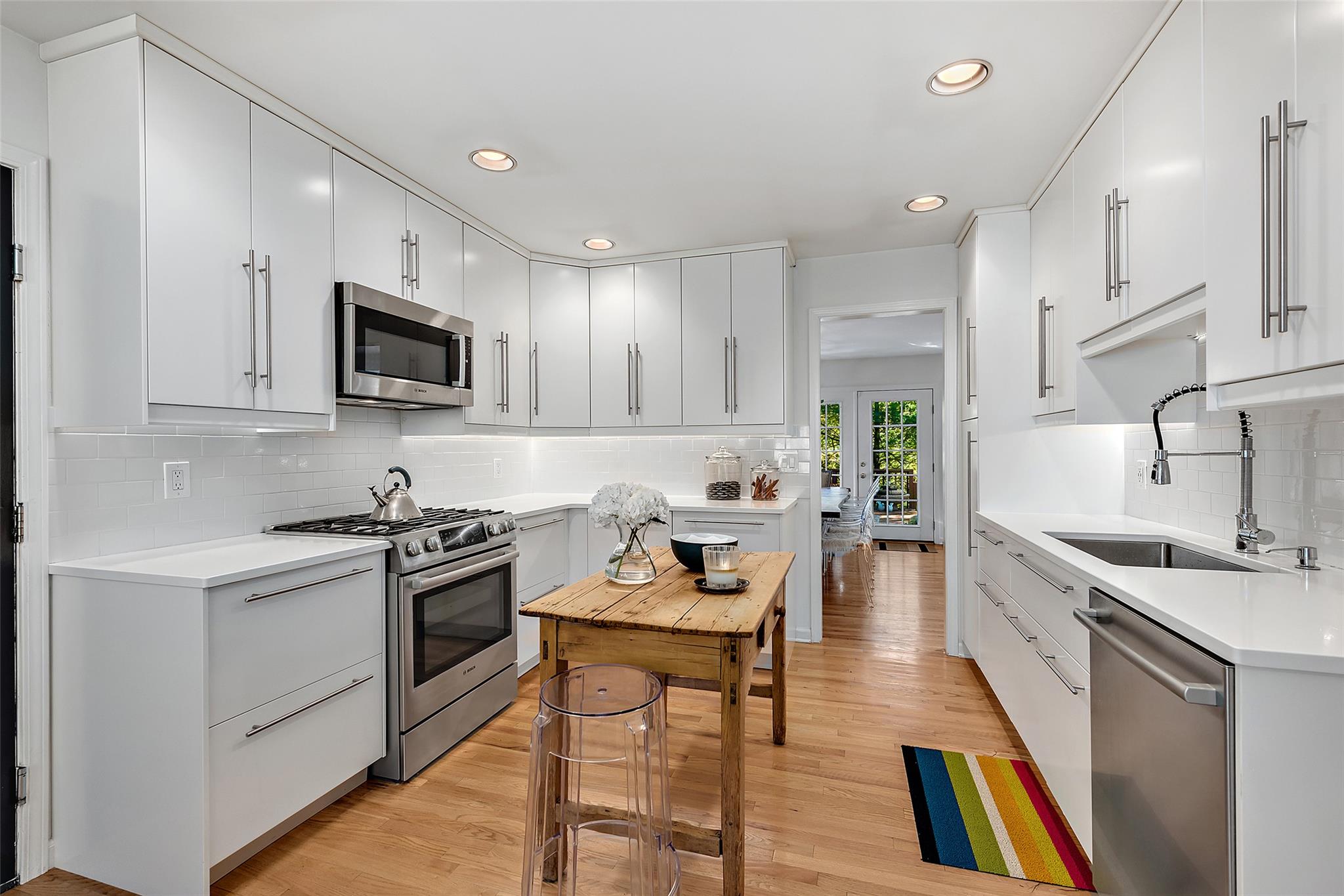 134 Ruxton Road, Mount Kisco, New York image 9