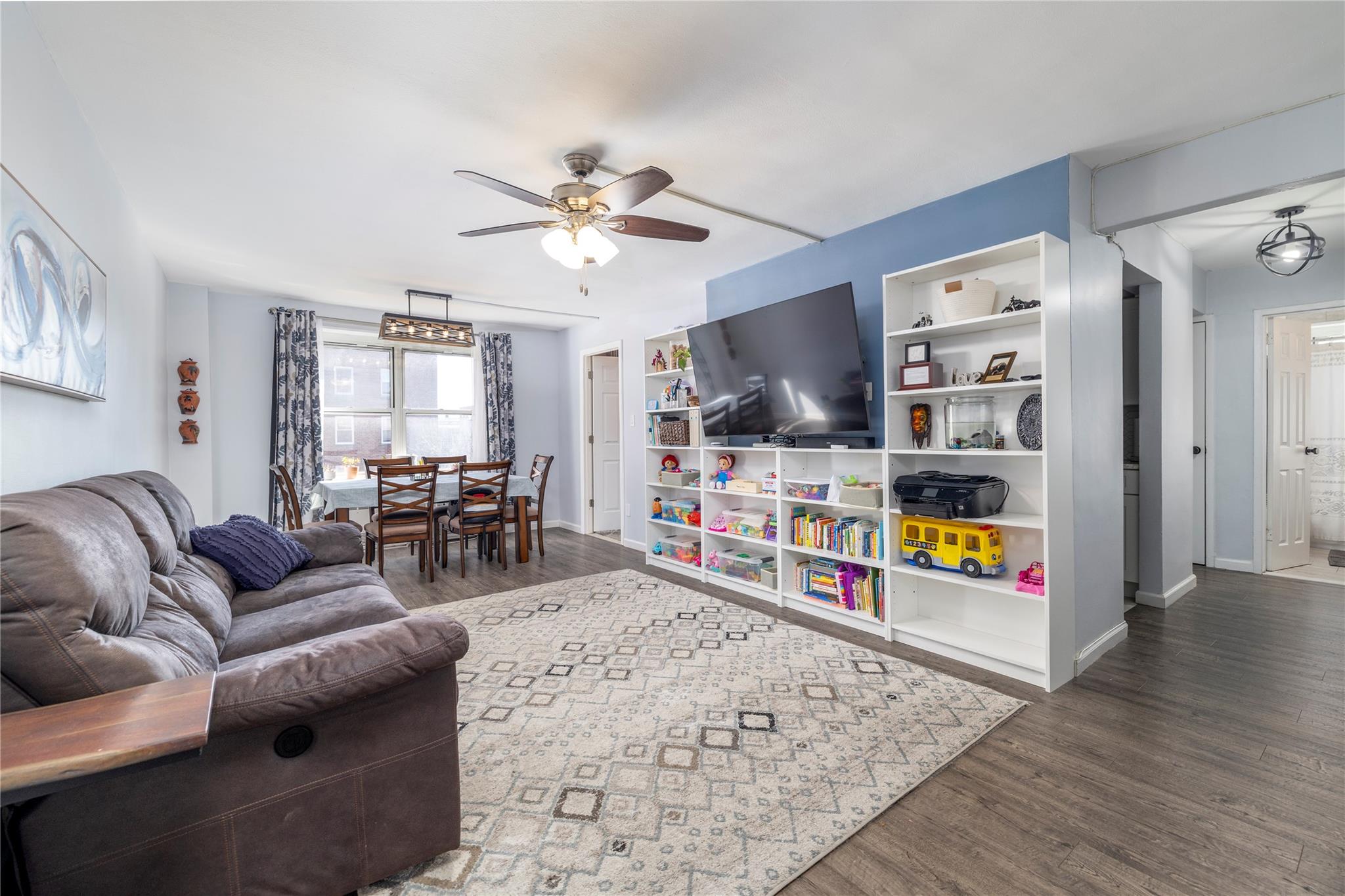 99 Randall Avenue #2C, Hempstead, New York image 6