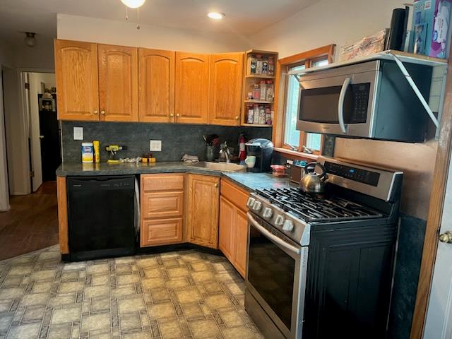 18 Bonnybill Drive, Centereach, New York image 4