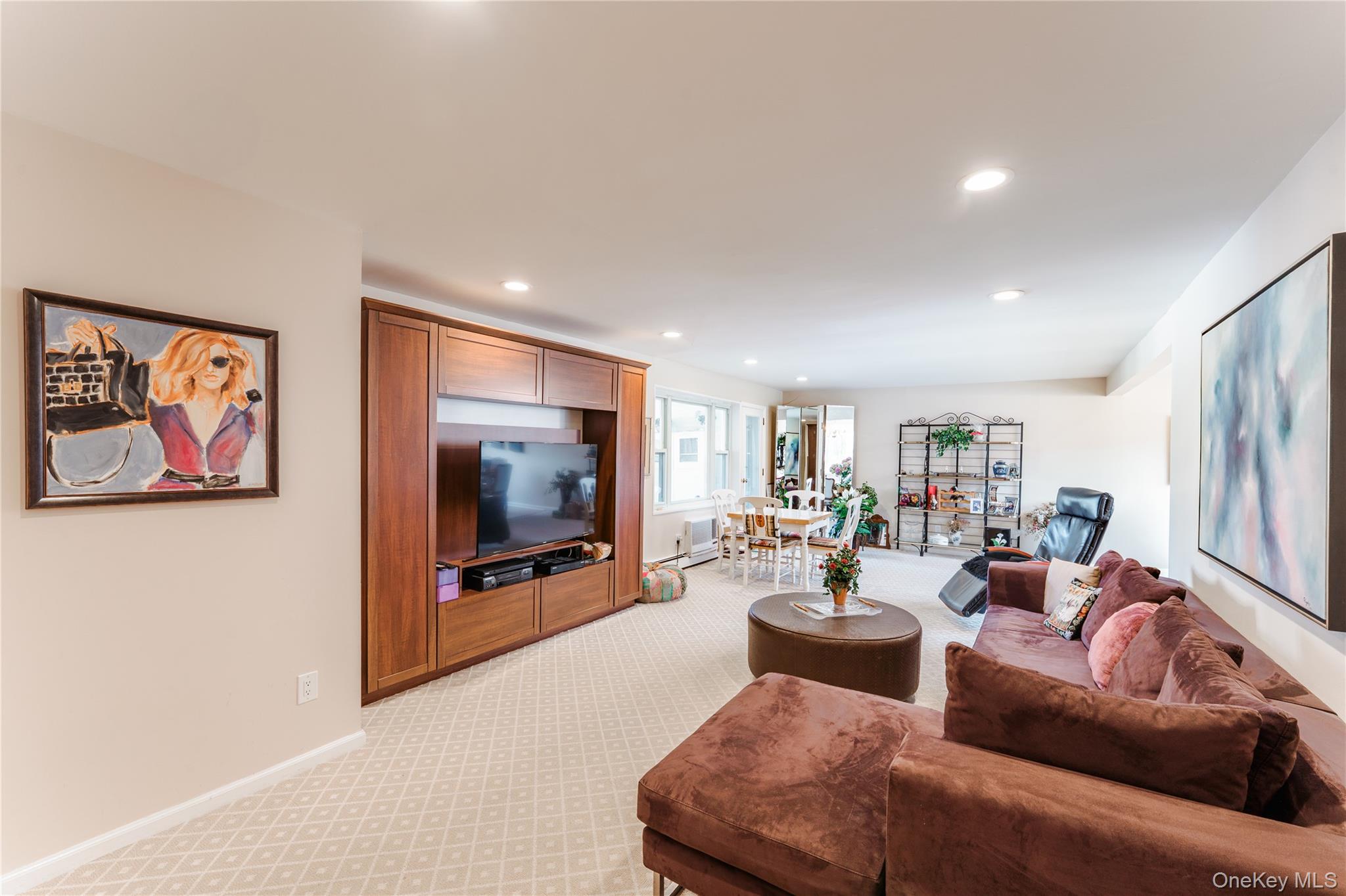 200 South Middle Neck Road F6