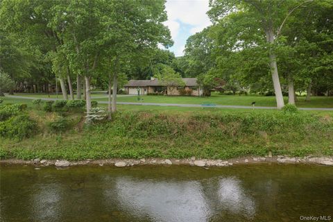 Homes For Sale - 95 2nd Avenue<br/> Sullivan County, Narrowsburg, NY 12764