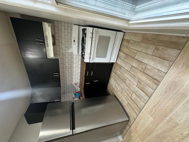 487 Van Cortlandt Park Avenue 2