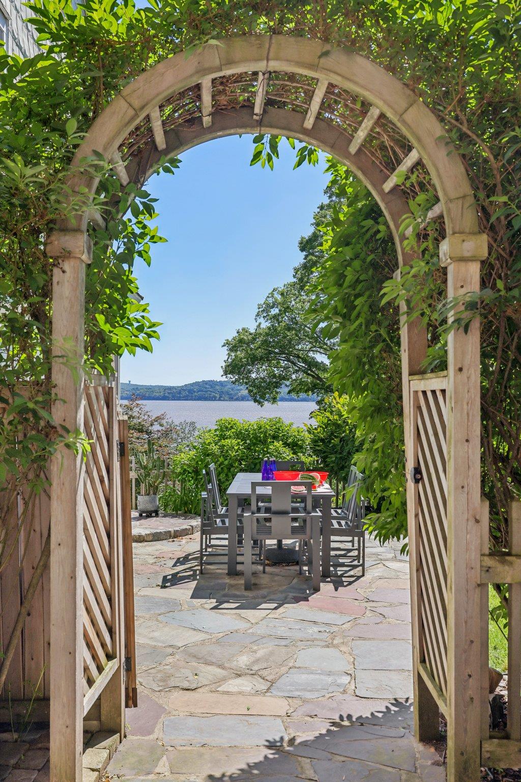 109 Orchard Terrace, Piermont, New York image 2