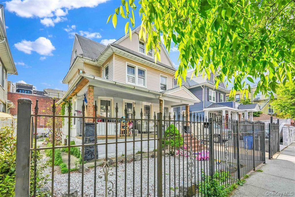 Photo of 86-16 120th Street, Richmond Hill, NY 11418 (MLS # 1001419)