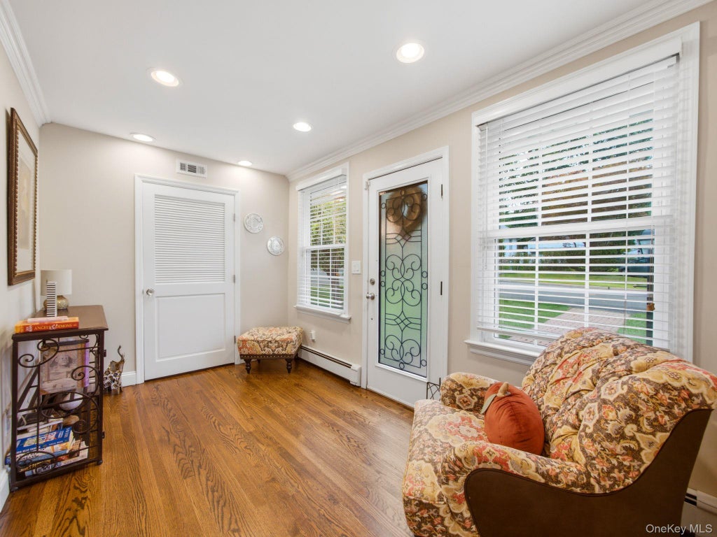 Photo of 70 N Serven Street, Pearl River, NY 10965 (MLS # 1047768)