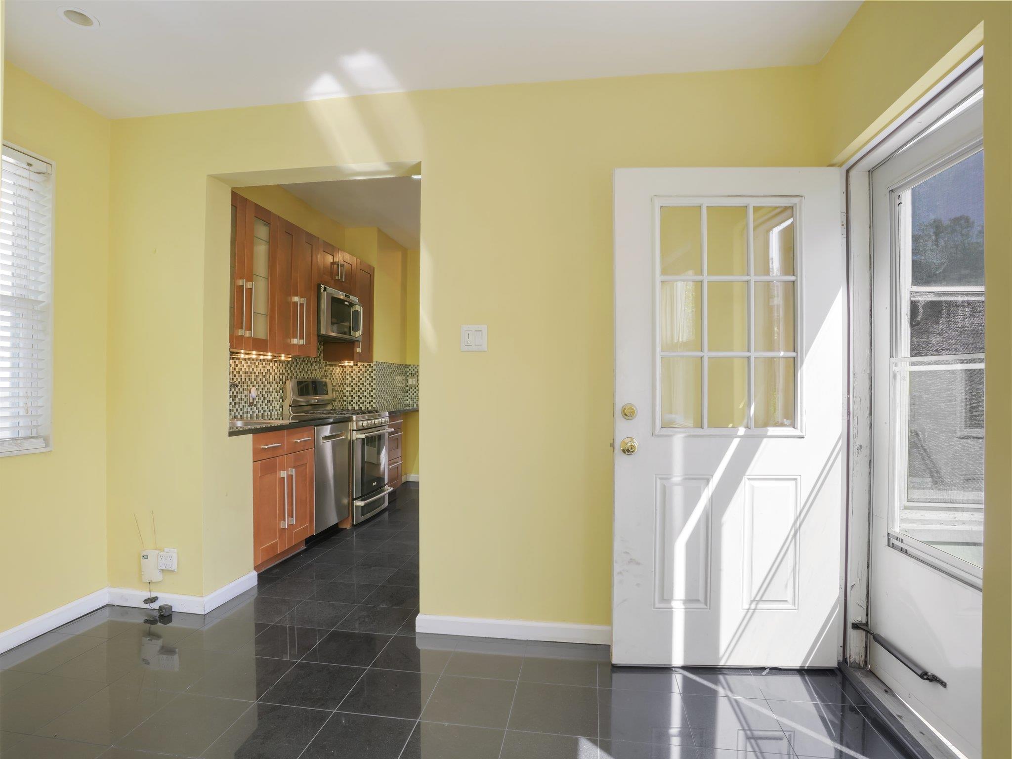 324 E 239th Street, Bronx, New York image 21