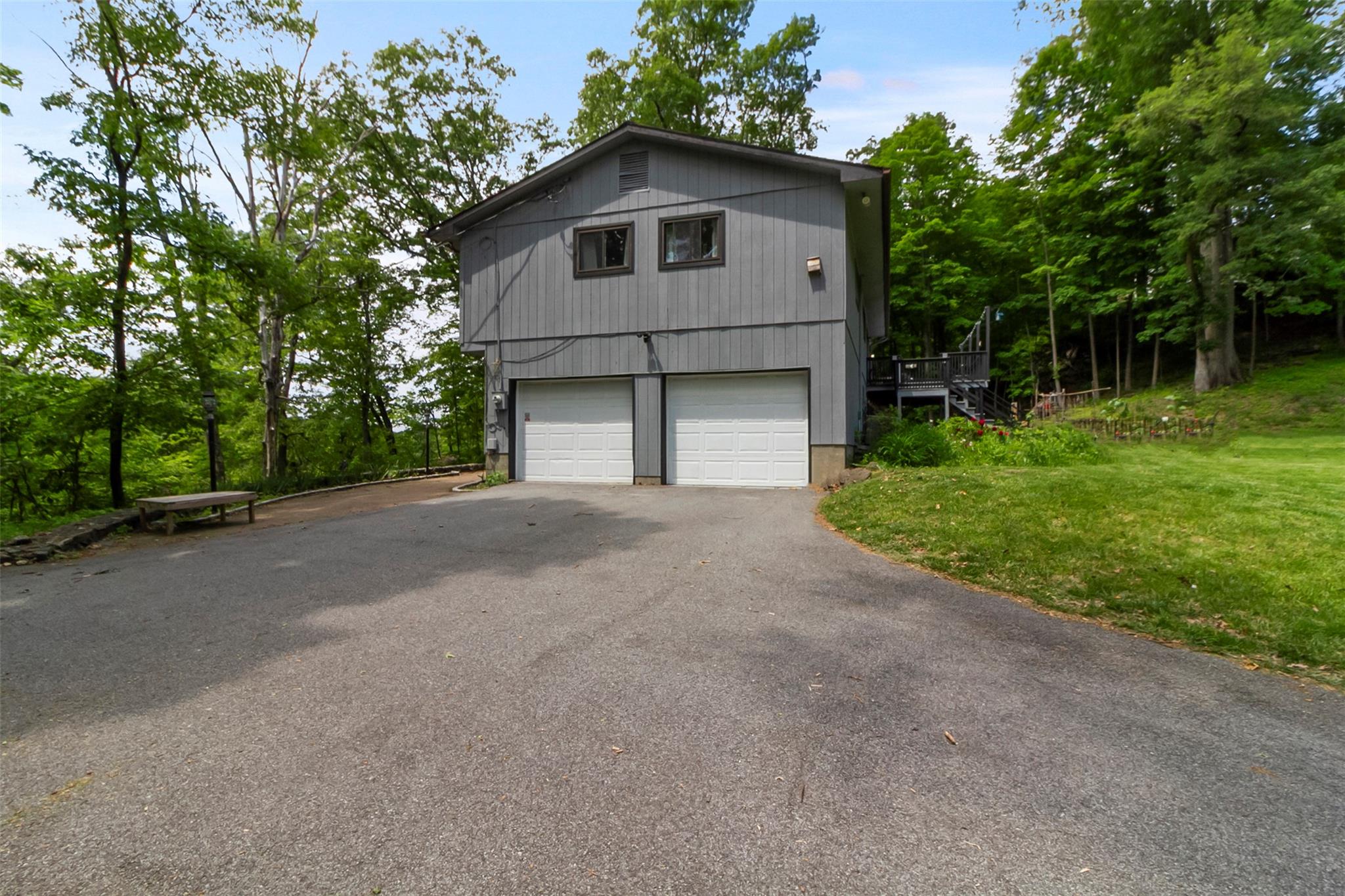 2358 Maple Avenue, Cortlandt Manor, New York image 2