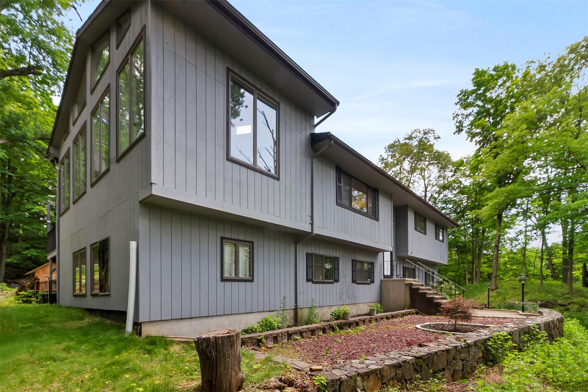 2358 Maple Avenue, Cortlandt Manor, New York image 1