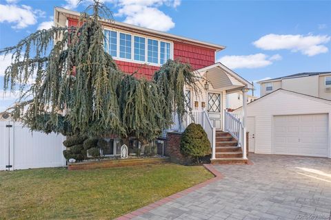 Multifamily For Sale - 155-30 99th Street<br/> Howard Beach, NY 11414