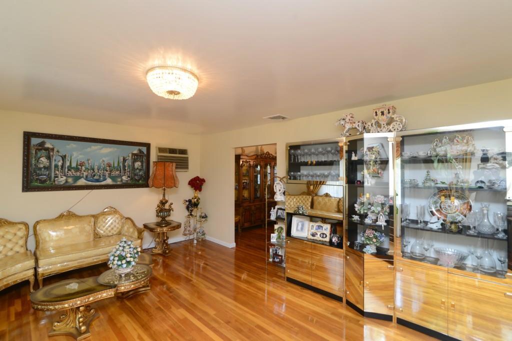 570 Manville Road, Pleasantville, New York image 7