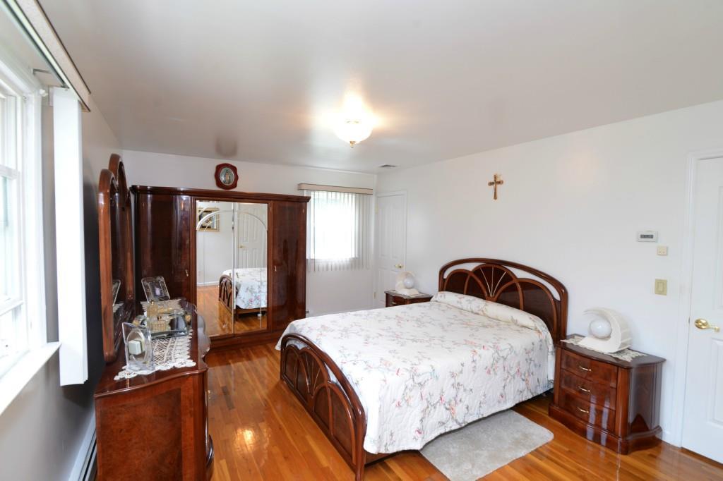 570 Manville Road, Pleasantville, New York image 10