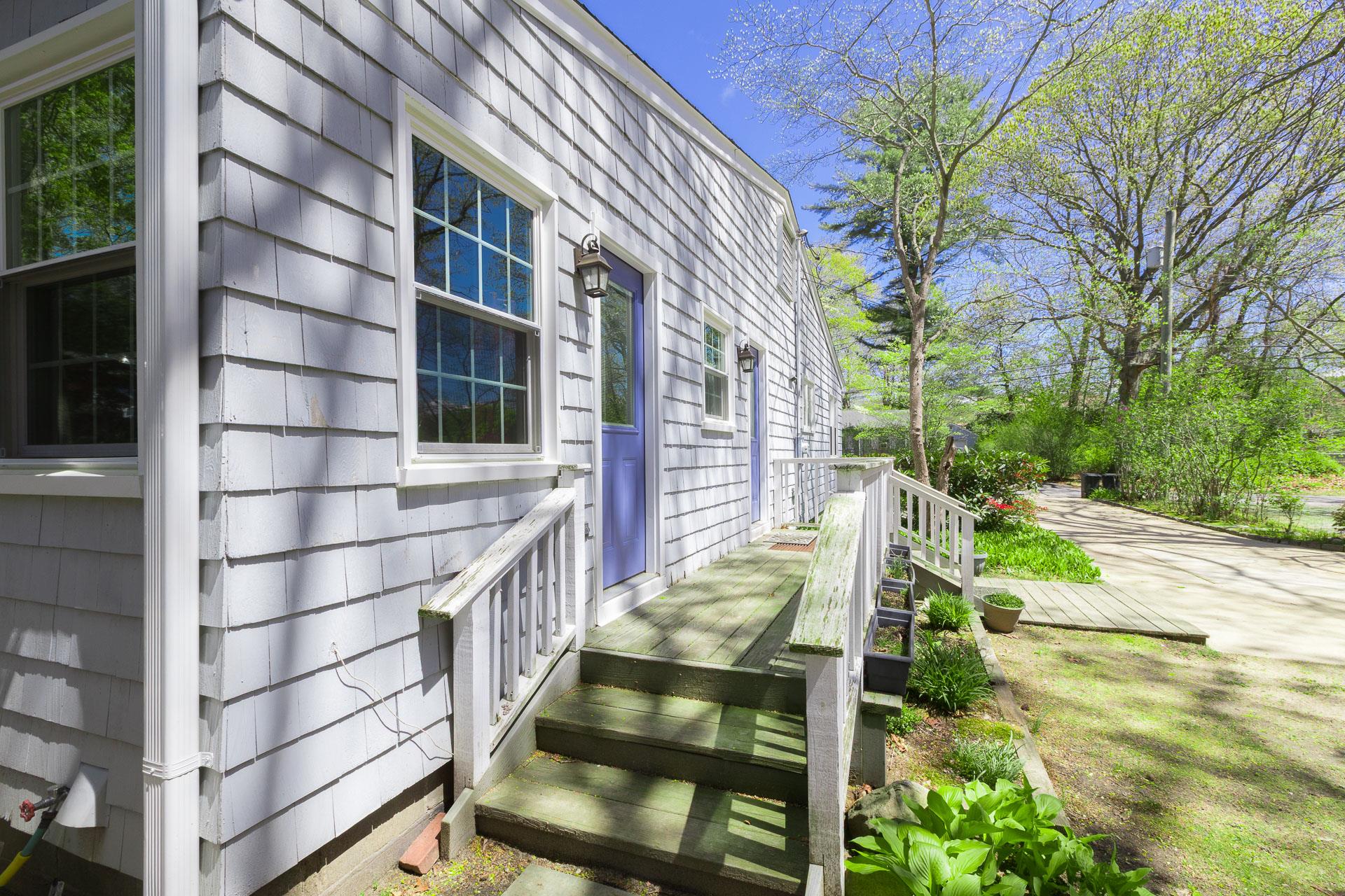 8 Parkside Avenue, Miller Place, New York image 40
