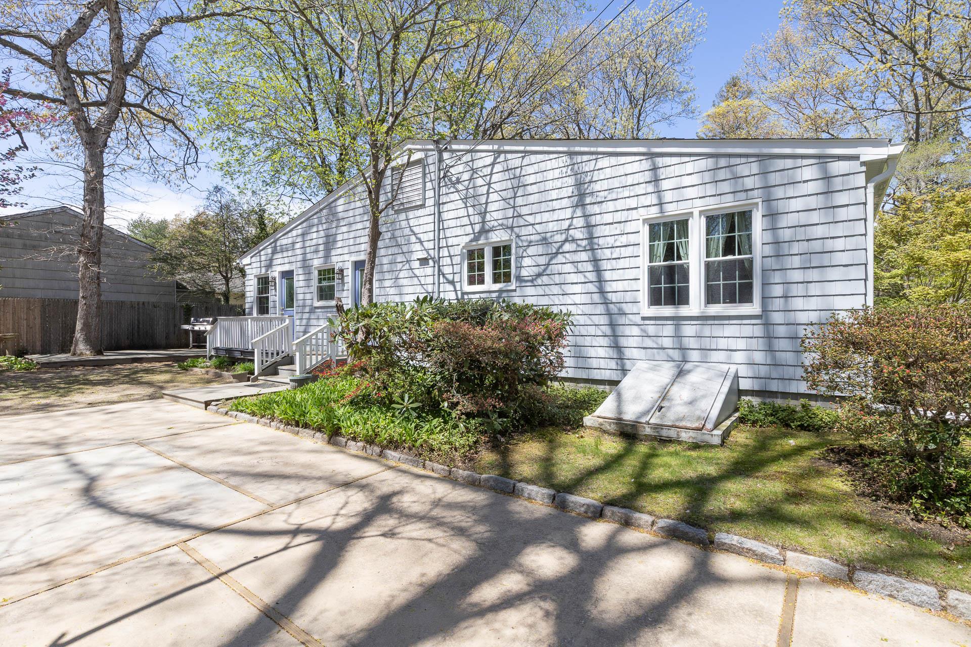 8 Parkside Avenue, Miller Place, New York image 39