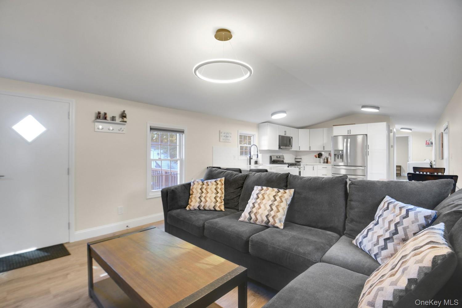 98 Inwood Avenue 20