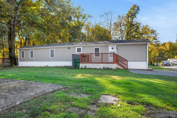 98 INWOOD AVE LOT 20, POUGHKEEPSIE, NY 12601 - Image fab561f42a3ea92bfb5ade2ce8e53ce0/4194614685