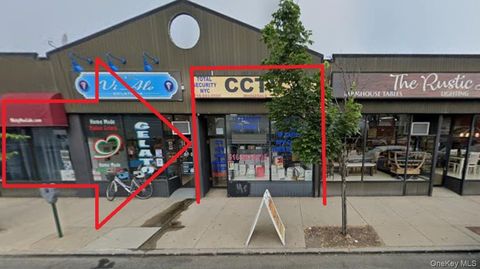 Photo of 418 sunrise Highway, Lynbrook, NY 11563 (MLS # 968442)