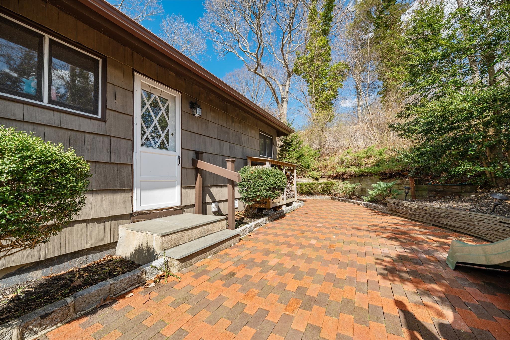 26 Lotowana Lane, Stony Brook, New York image 40