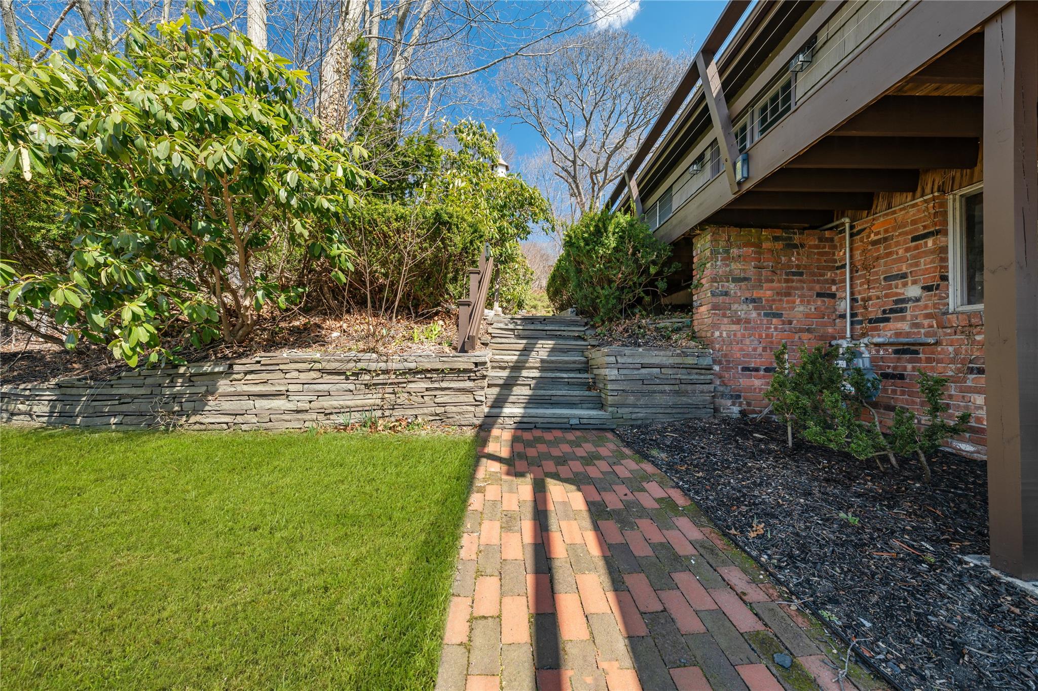 26 Lotowana Lane, Stony Brook, New York image 9