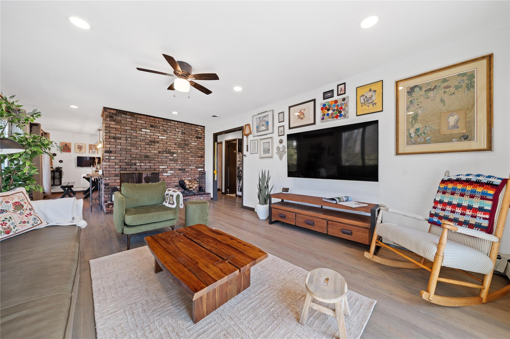 26 Lotowana Lane, Stony Brook, New York image 15