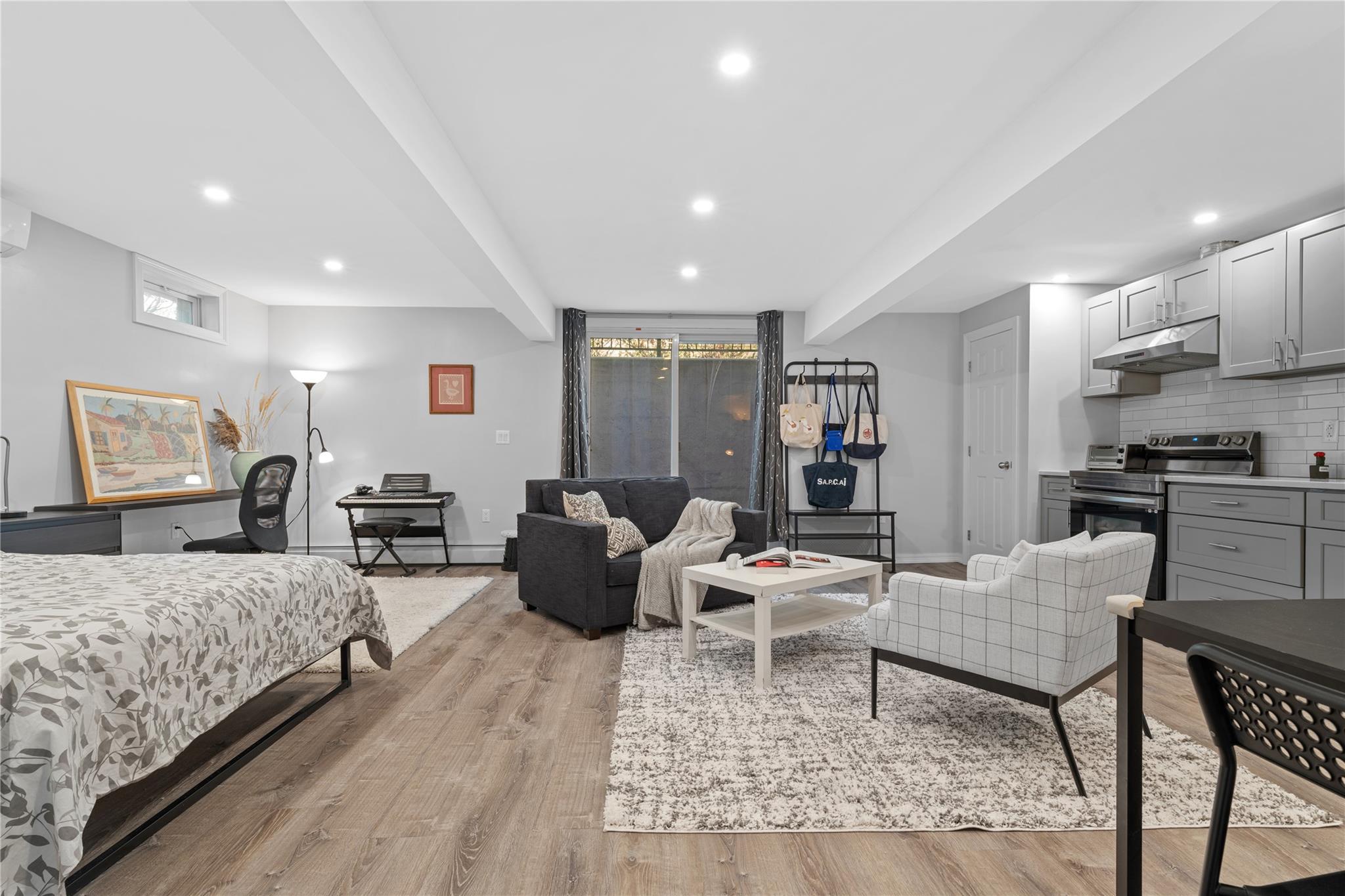 26 Lotowana Lane, Stony Brook, New York image 34