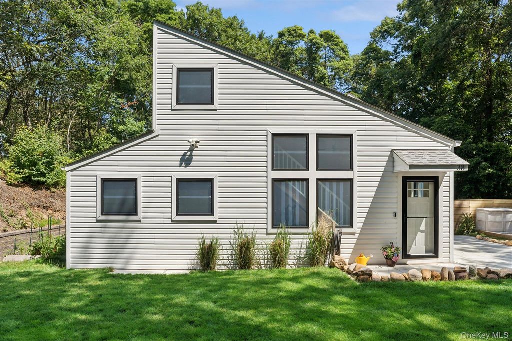 Photo of 356 Oakleigh Avenue #38, Baiting Hollow, NY 11933 (MLS # 1021030)