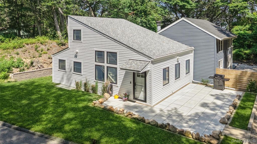 Photo of 356 Oakleigh Avenue #38, Baiting Hollow, NY 11933 (MLS # 1021030)
