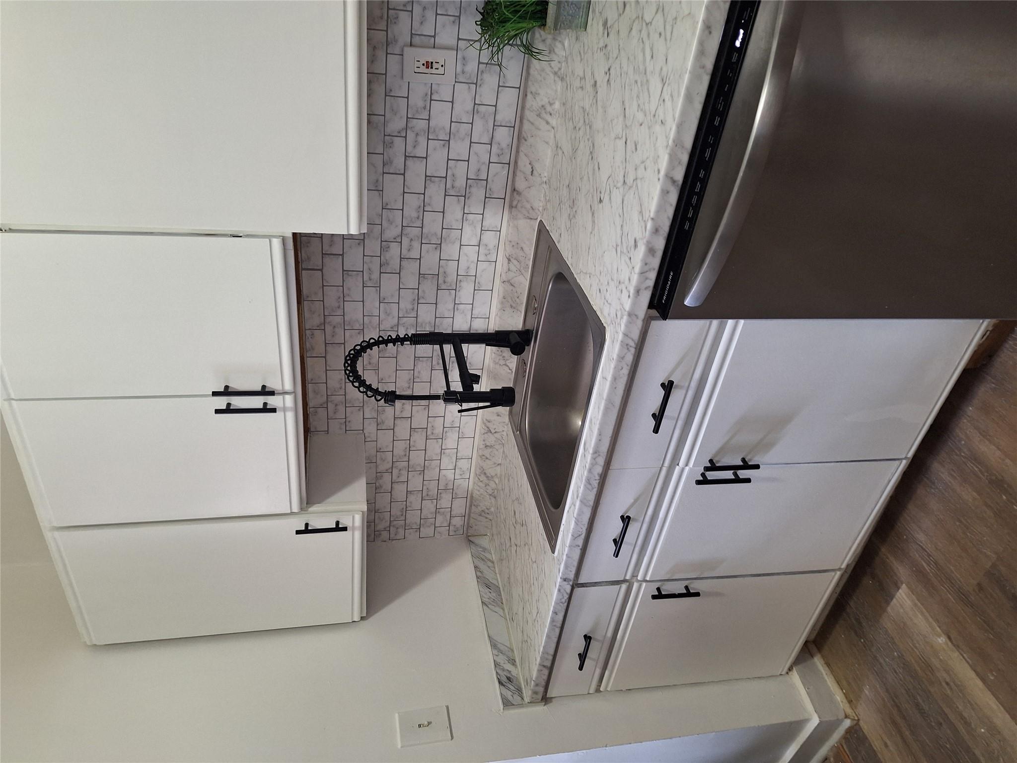 60 Post Street 3A