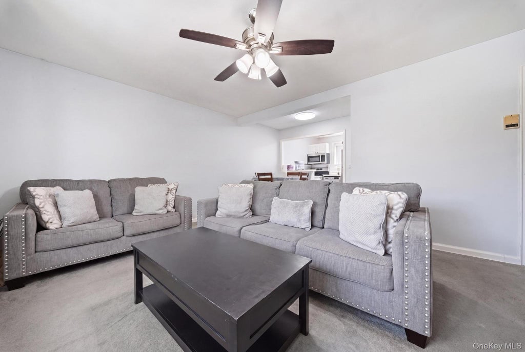 Photo of 985 Fenwood DR #3, Valley Stream, NY 11580 (MLS # 1048773)