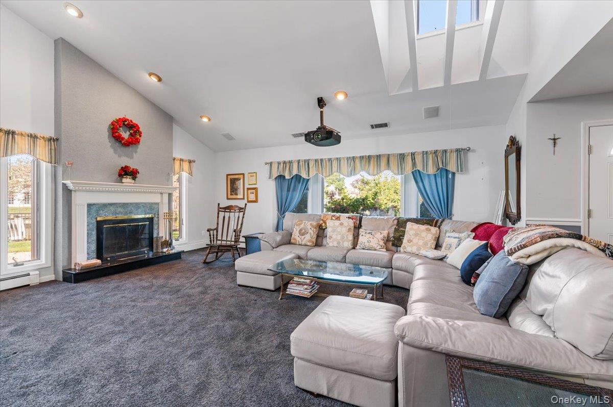 2 Fairfax Road