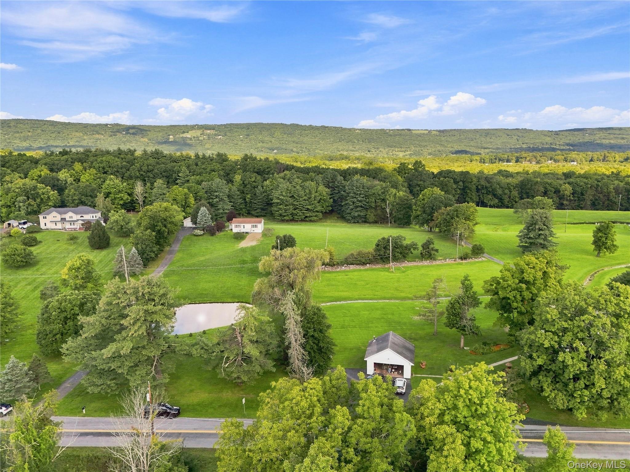 243 Howells Turnpike