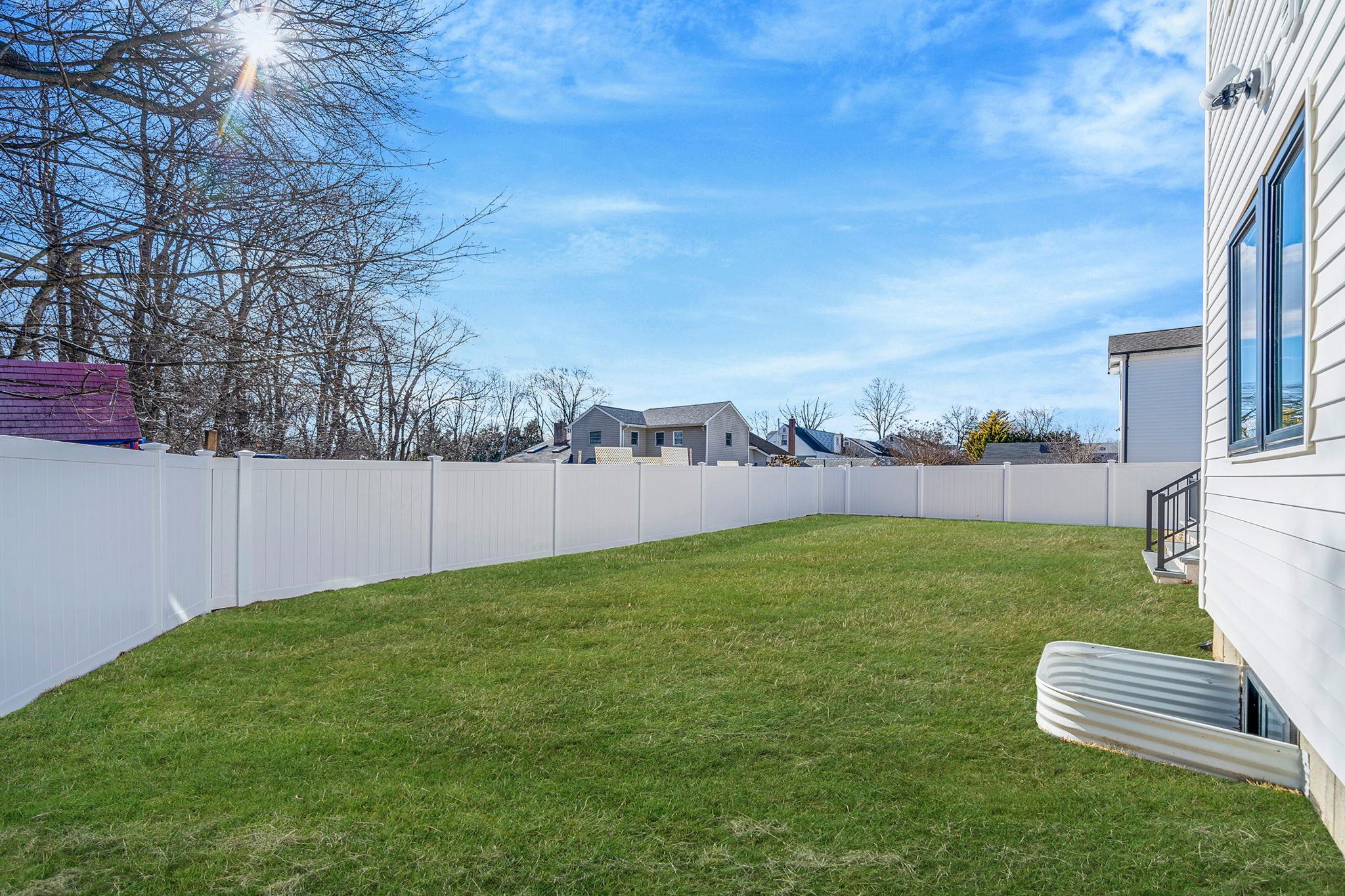 78 Dorothy Street, Bethpage, New York image 4