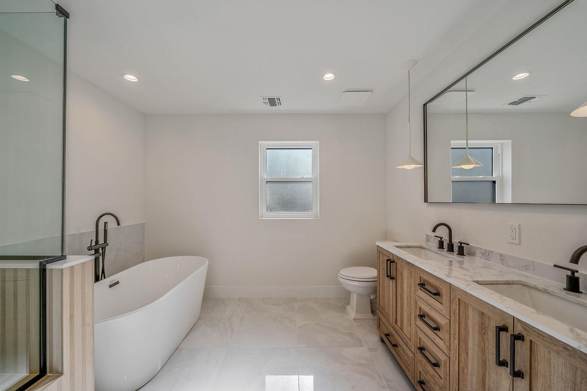 78 Dorothy Street, Bethpage, New York image 34