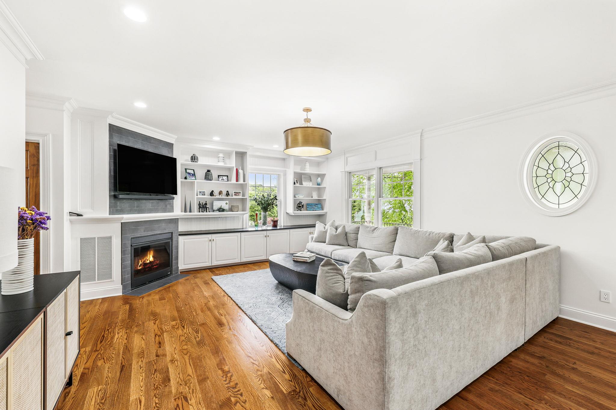 10 Nautilus Place