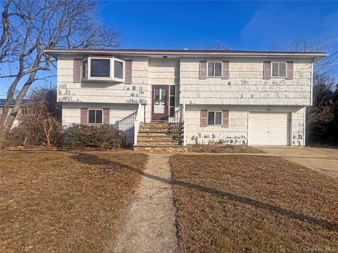Homes For Sale - 192 Ferraris Street<br/> Copiague, NY 11726