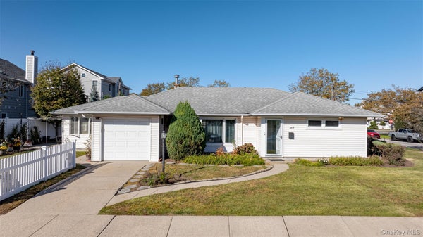 469 E FULTON ST, LONG BEACH, NY 11561 - Image faf8dfd8be6c7f3ca65a922db6236463/745734077