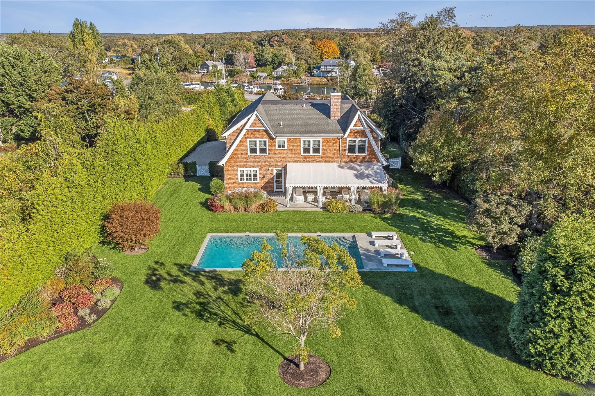 Property for Sale at N Sea Road, Southampton, Hamptons, NY - Bedrooms: 5 
Bathrooms: 7  - $5,975,000