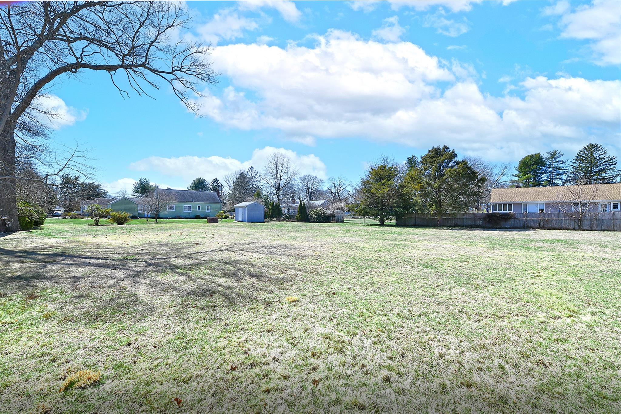 9 Fern Place, Greenlawn, New York image 24