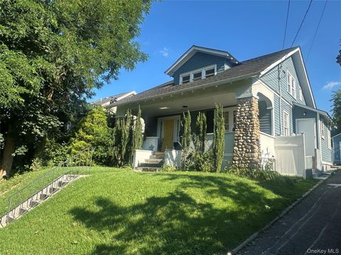 Multifamily For Rent - 45 Landing Road<br/> Glen Cove, NY 11542
