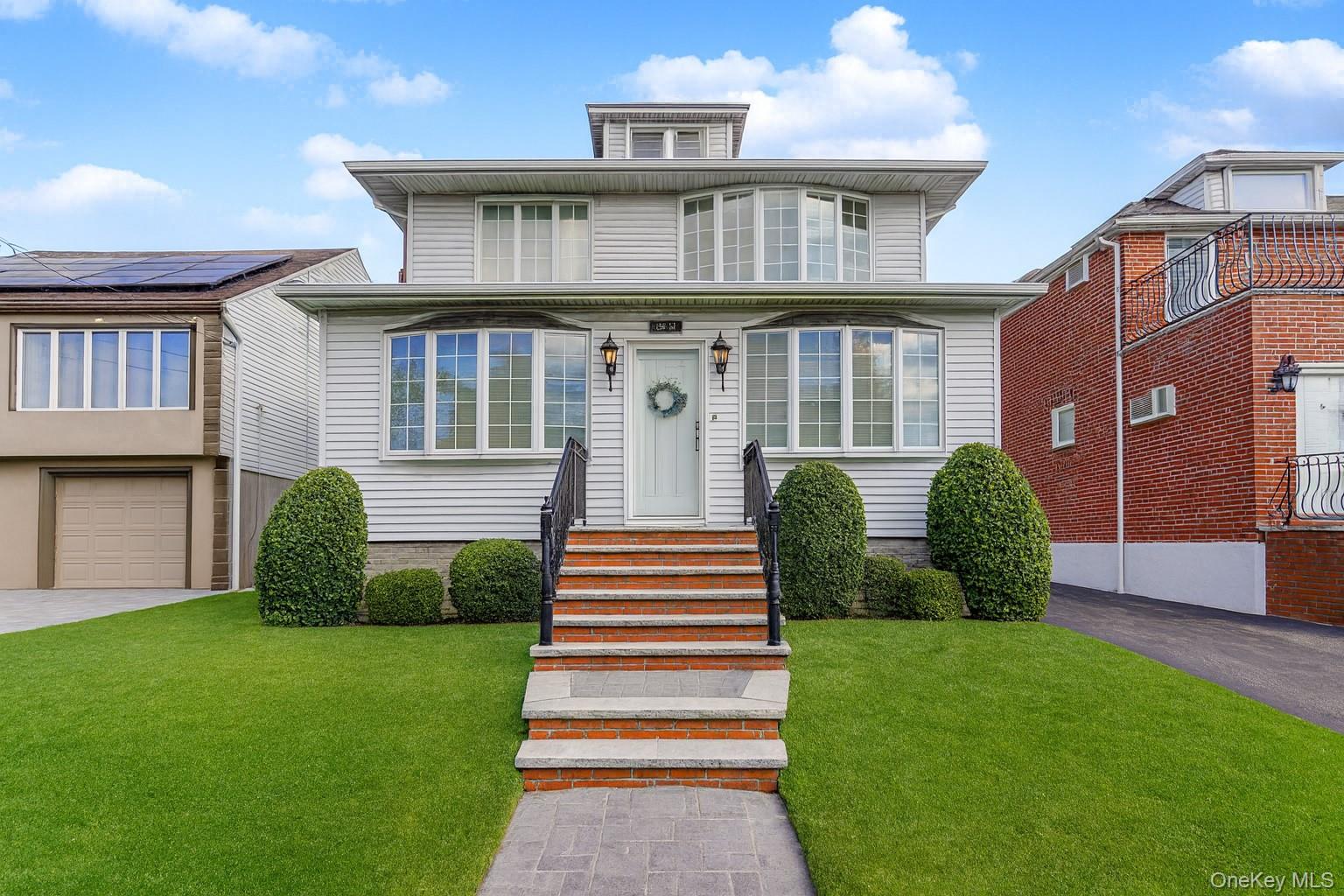 Howard Beach, New York 11414, United States, 5 Bedrooms Bedrooms, ,3 BathroomsBathrooms,Residential,Coming Soon,237500 Howard Beach, New York 11414, United States, 5 Bedrooms Bedrooms, ,3 BathroomsBathrooms,Residential,Coming Soon,237500