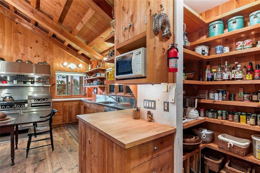 1635 Isabella Beach Road, Fishers Island, New York image 23