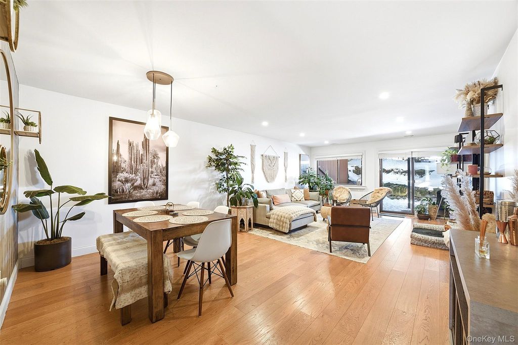 Photo of 349 Martling Avenue, Tarrytown, NY 10591 (MLS # 960511)