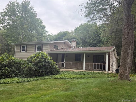 Homes For Sale - 24 Fox Hill Road<br/> Wappingers Falls, NY 12590