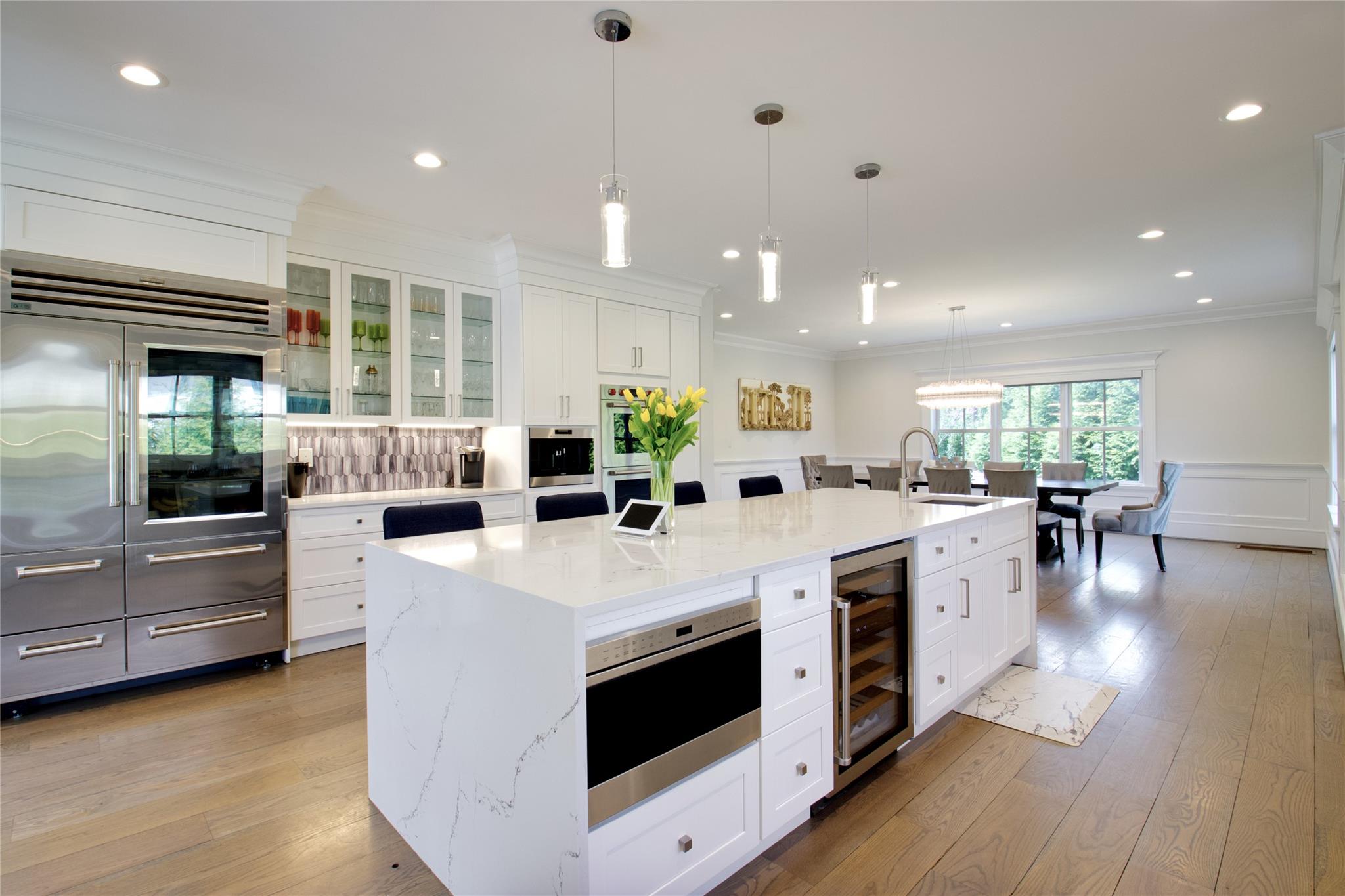 72 Wheatley Road, Old Westbury, New York image 7