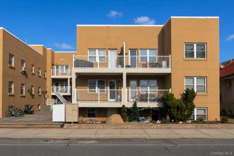 Condo For Sale - 251 W Broadway #210<br/> Long Beach, NY 11561