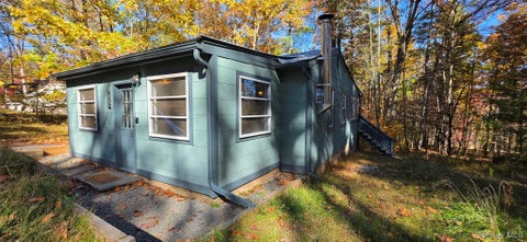 Photo of 112 Lake Country Lane, Narrowsburg, NY 12764 (MLS # 1066775)