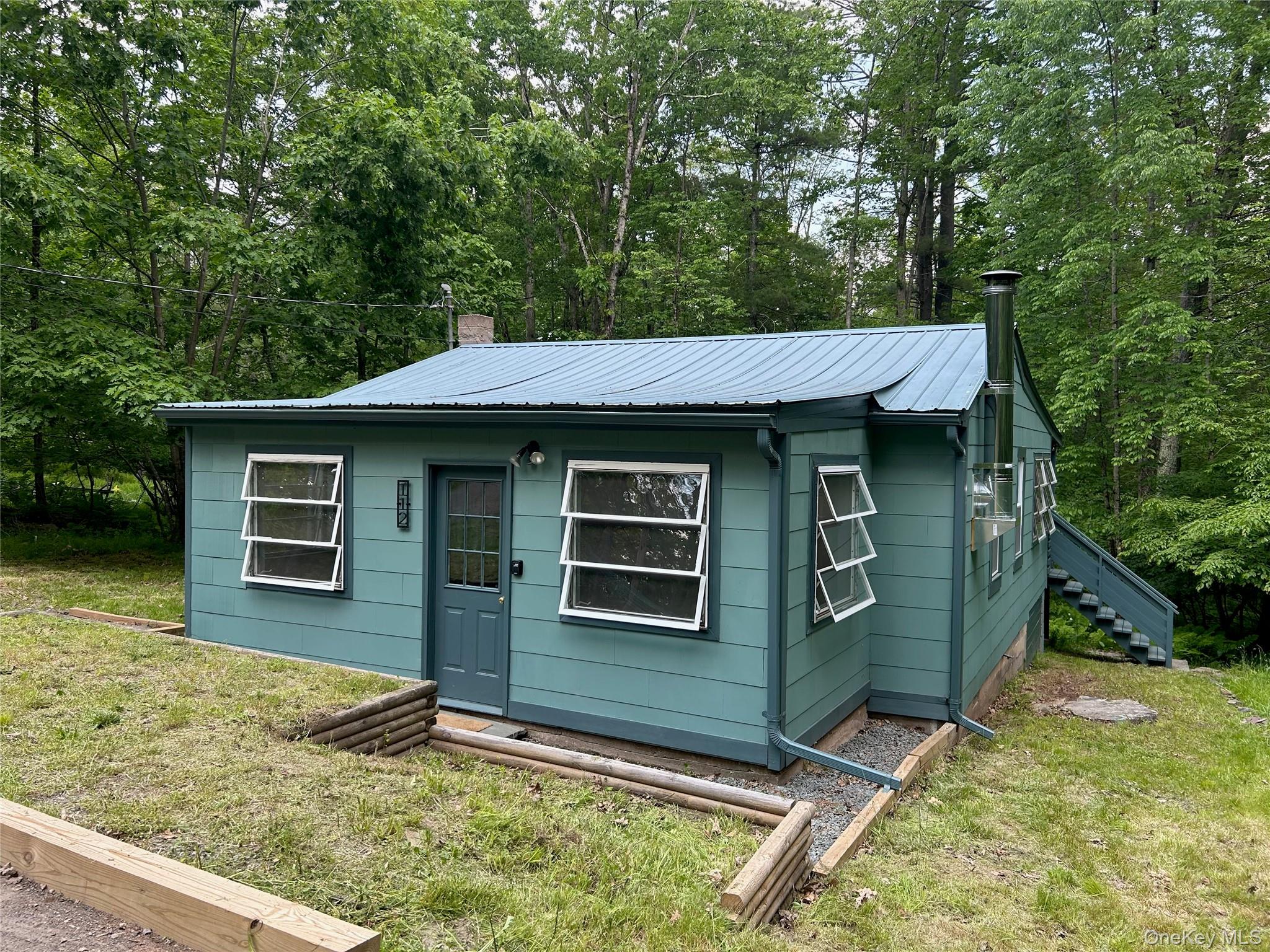 112 Lake Country Lane