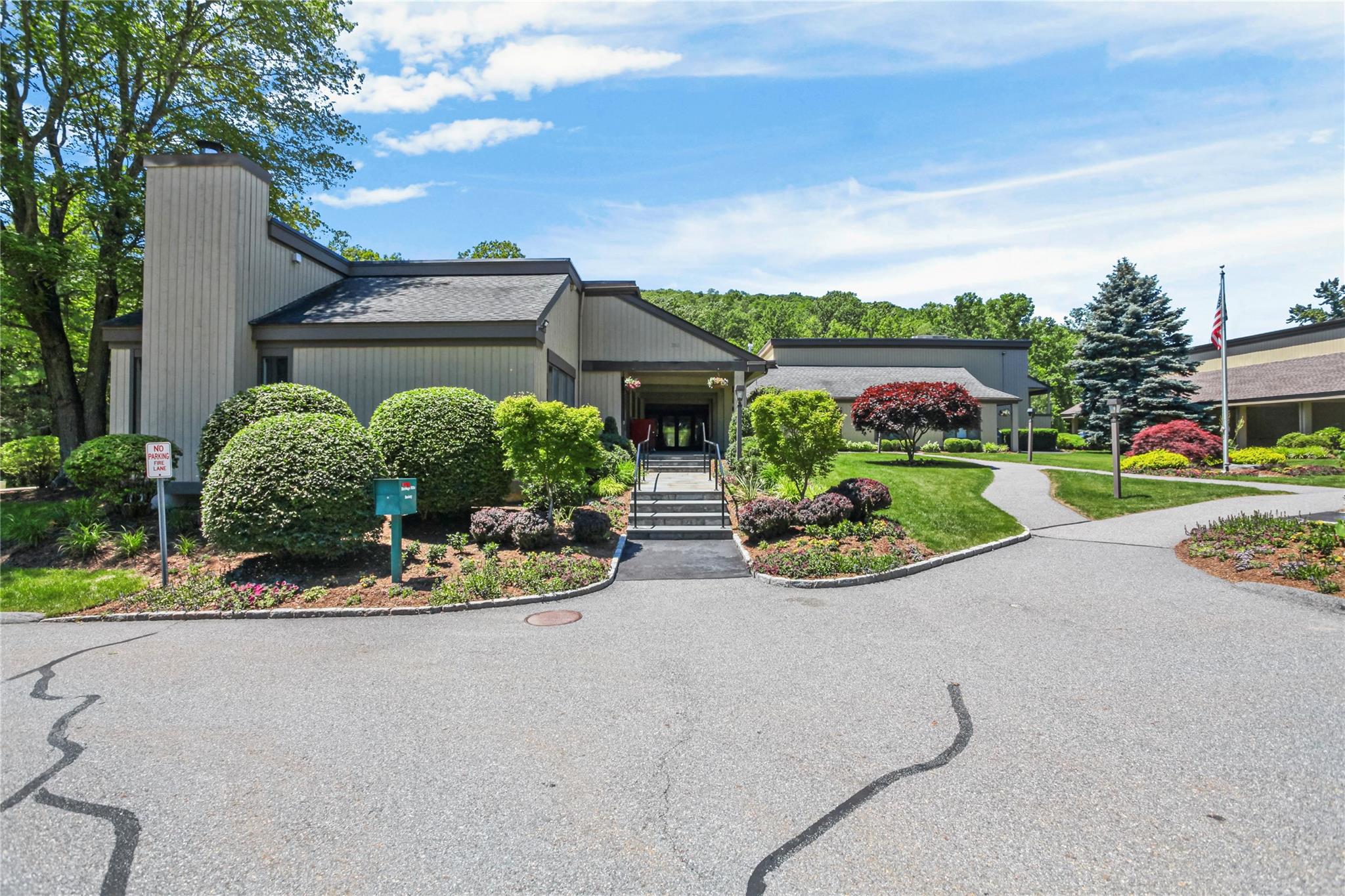 468 Heritage Hills #D, Somers, New York image 26