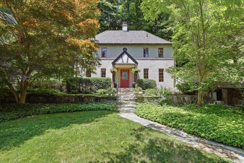 Homes For Sale - 220 Mill River Road<br/> Chappaqua, NY 10514