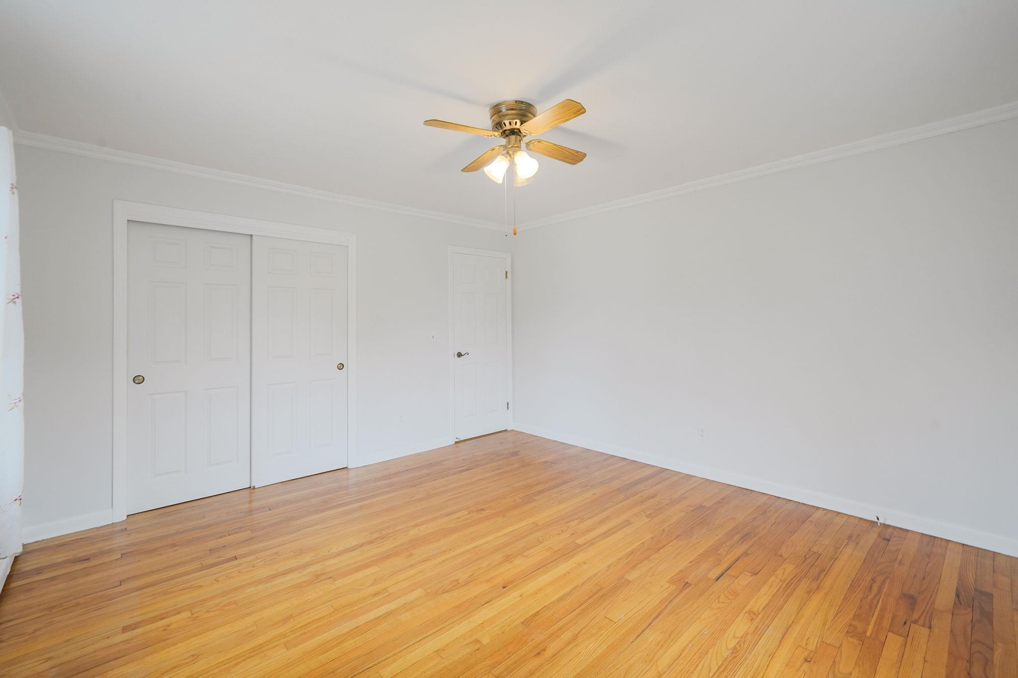 280 Kensington Avenue, Bayport, New York image 18
